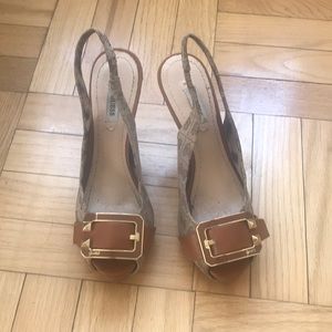 Guess High Heels